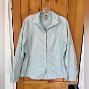REI Co-op women’s button up sun shirt | size L | light blue